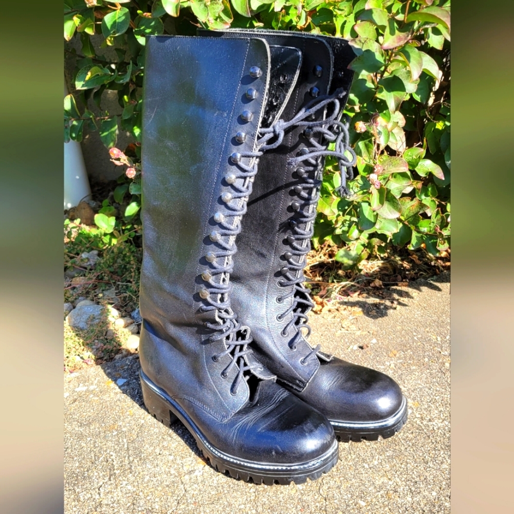 COLORADO BOOTS, black leather, lace up to the knee sz 39